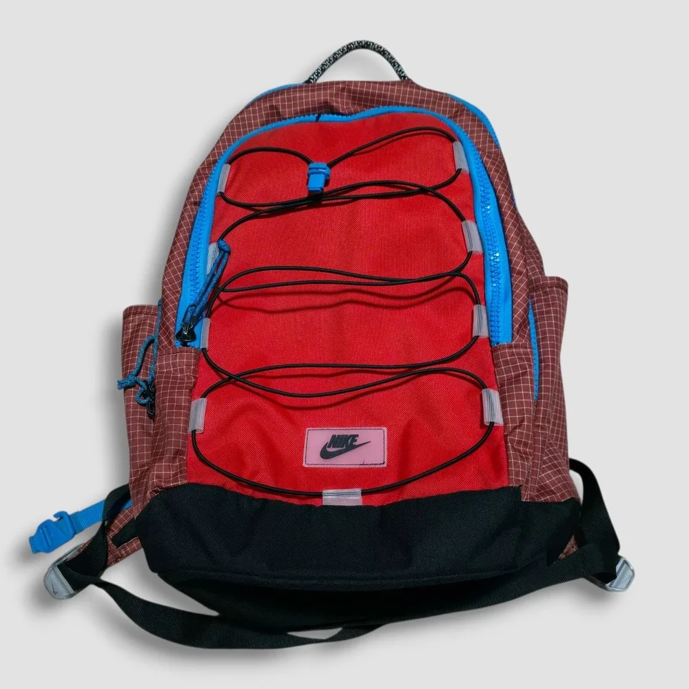 awesome nike backpacks Olentangy Berlin High School The Nike Varsity Elite Backpack is not just a bag Nike Elemental Big Kids' Backpack